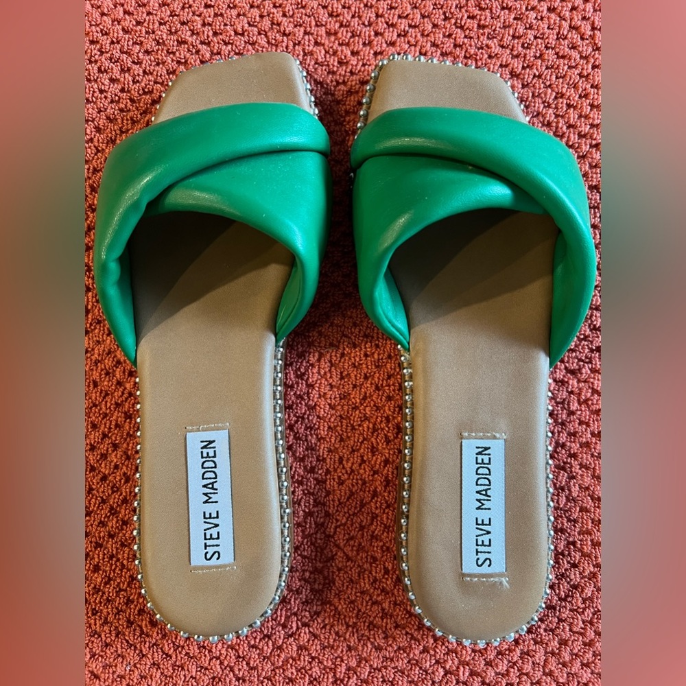 Steve Madden Rayne Slide Sandel Size 6
